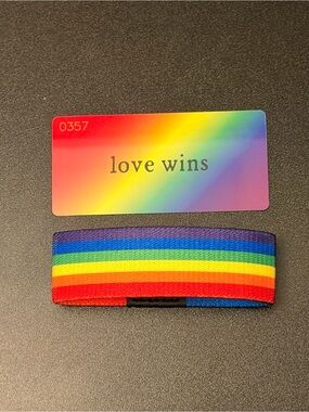OOS *BRAND NEW* 2020 SM ZOX ‘Love Wins’ Rainbow Pride Fabric Bracelet #0357